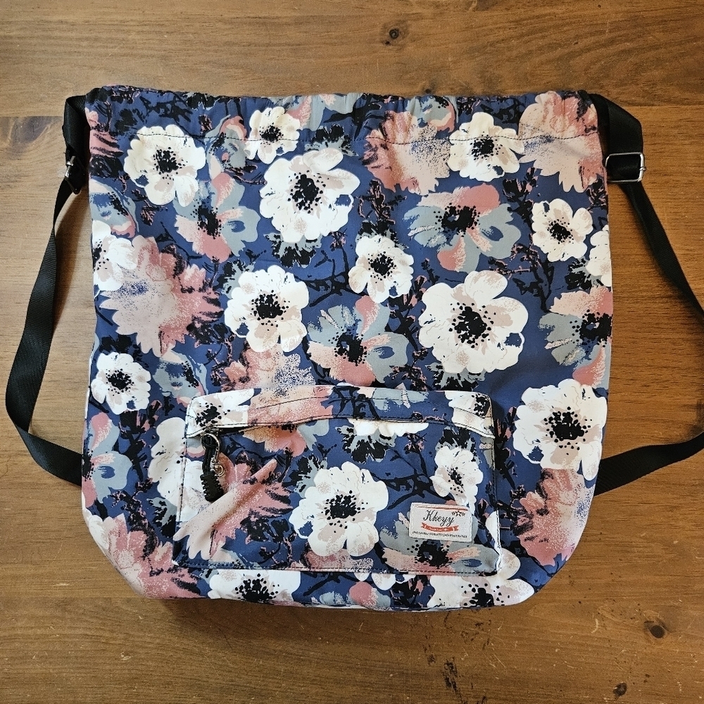 Lightweight Drawstring Floral Backpack Travel Theme Park